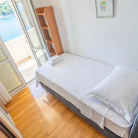 7-bedroom Si With Private Sea Access Zaton
