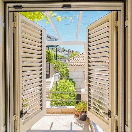 7-bedroom Si With Private Sea Access * Zaton