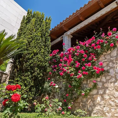 7-bedroom Si With Private Sea Access Zaton
